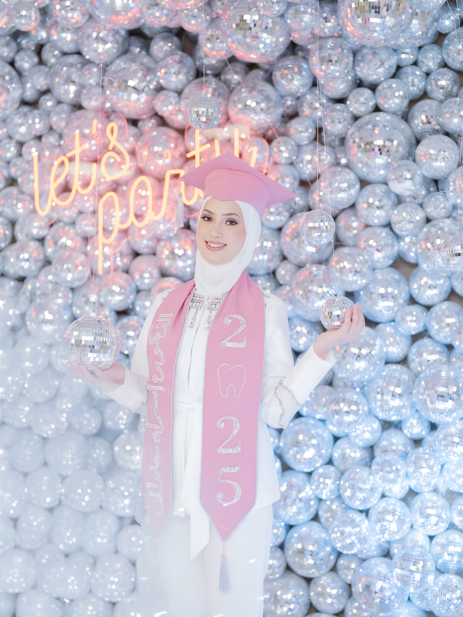 DR. Esraa Raafat Al-Halawani